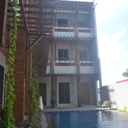 Hotel Parangraja-3